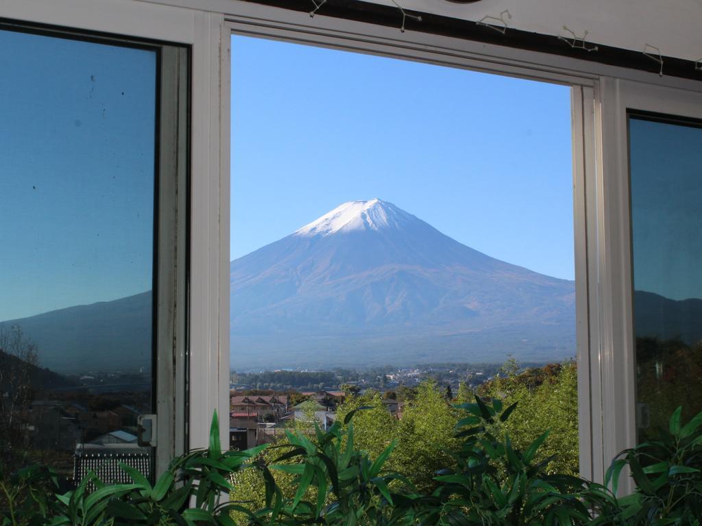 Fujikawaguchiko Crescendo Hotel Buitenkant foto